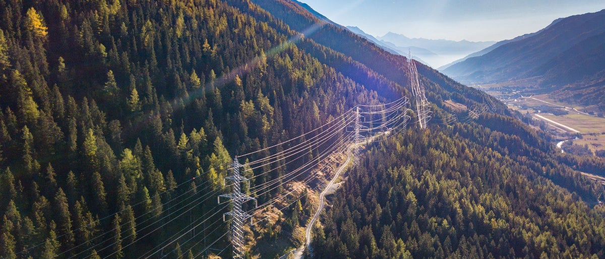 Gas-insulated instrument transformers commences operations