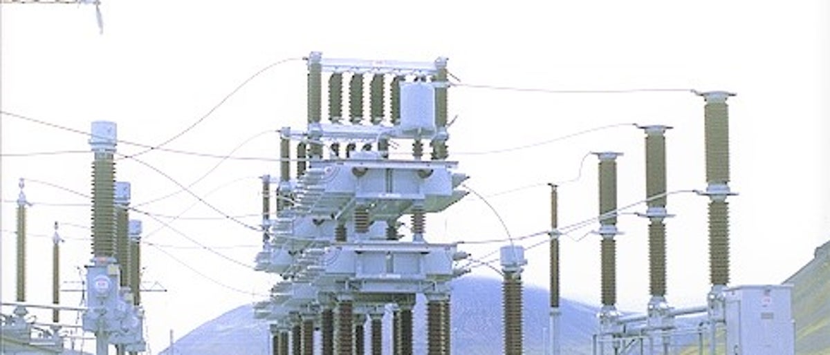 Series Capacitor for power transmission