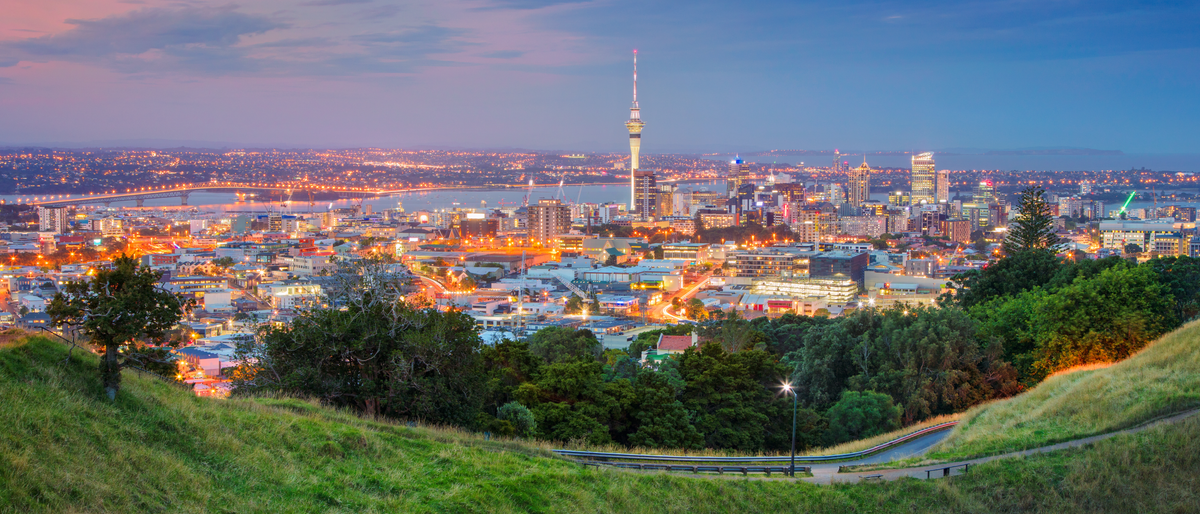  Cityscape image of Auckland skyline