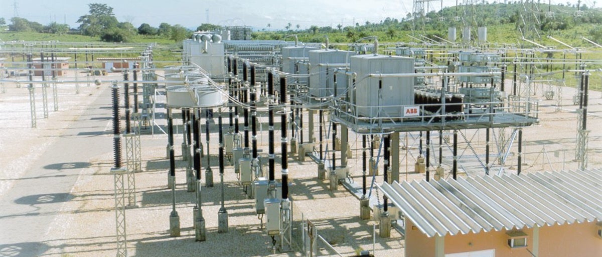 Thyristor-controlled Series Capacitor (TCSC) 