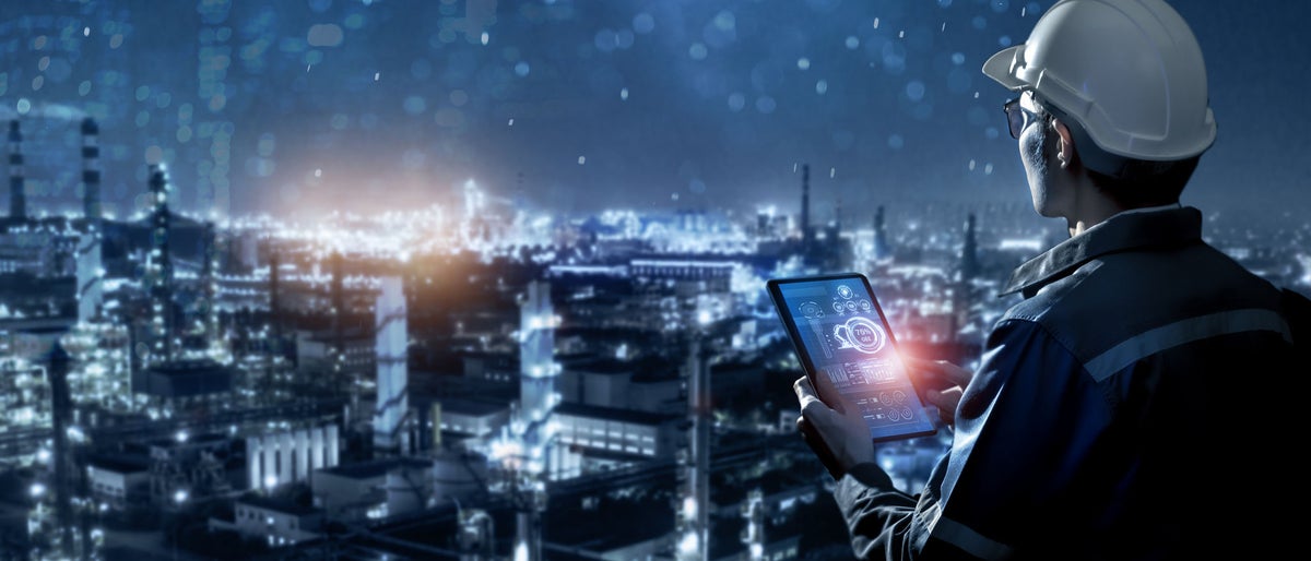 Smart industry 4.0 technology concept, engineer using data and control networking for sustainable energy, sustainable development, energy saving, increase productivity and  efficiency management 