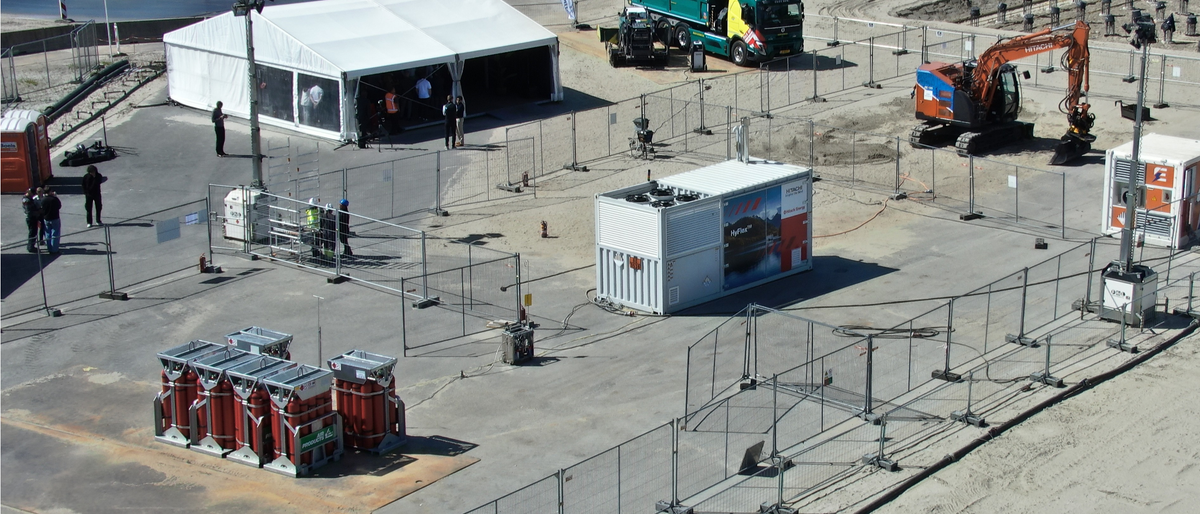 The live demonstration illustrated the concept of a zero-emission construction site in action.
