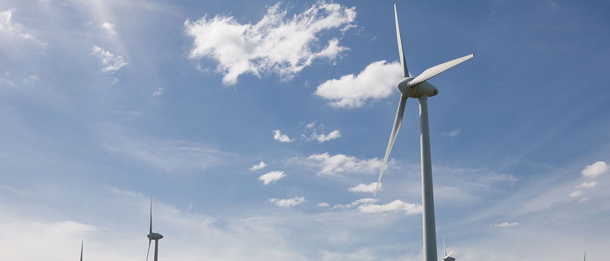 Hybrid Static Synchronous Compensator (STATCOM) Technology