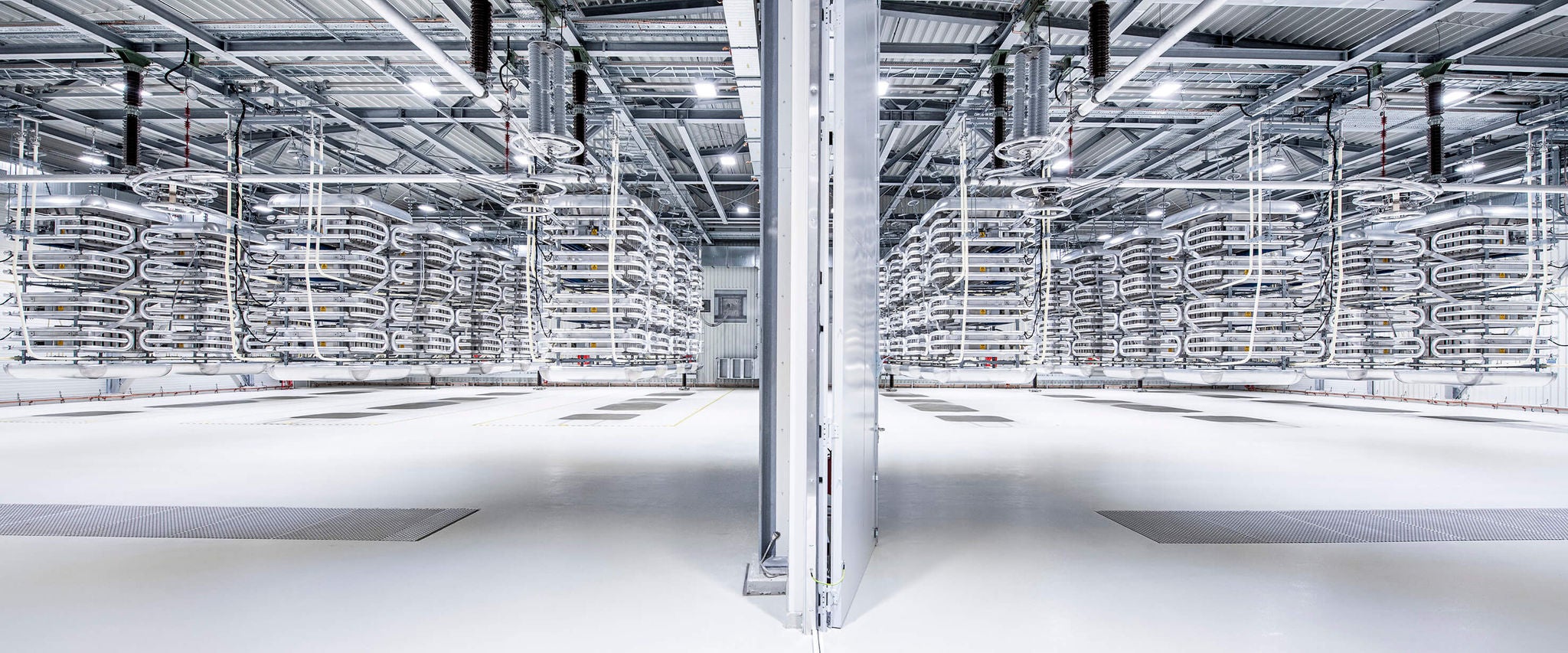 Back to back | Hitachi Energy