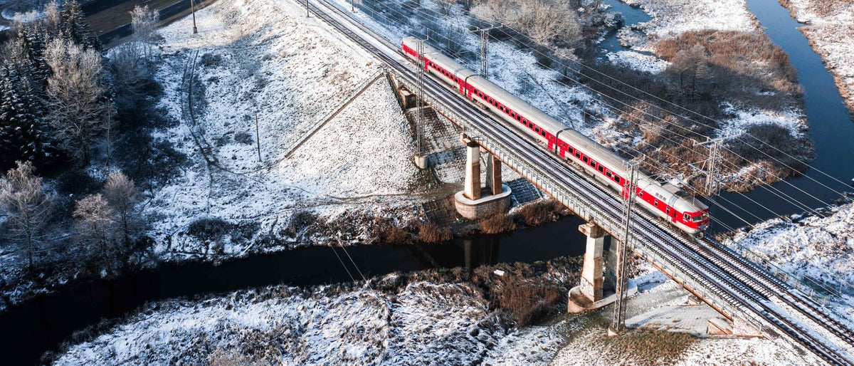 Hitachi Energy power quality solutions in European rail corridor