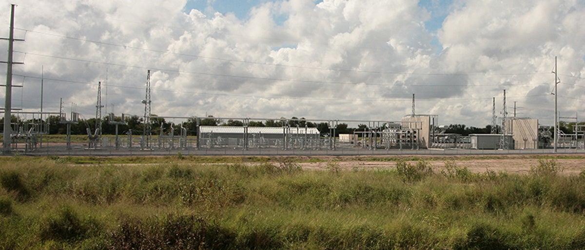 Railroad DC Tie (Sharyland), back-to-back station, USA