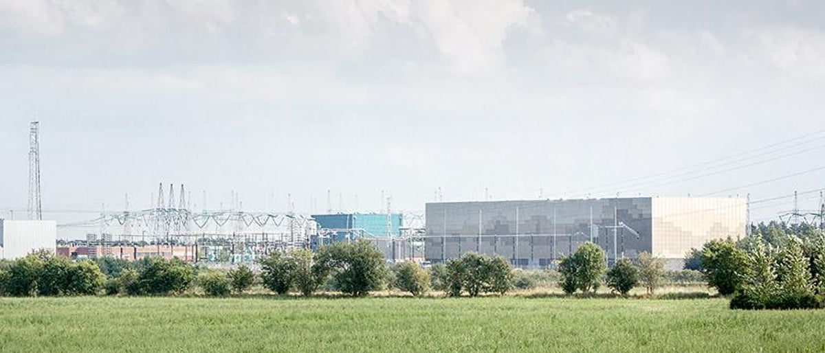 DANMARK, SKAGERRAK4. Vy av nybyggda HVDC anlŠggningen utanfšr Viborg, Danmark.

Foto: Gustav MŒrtensson