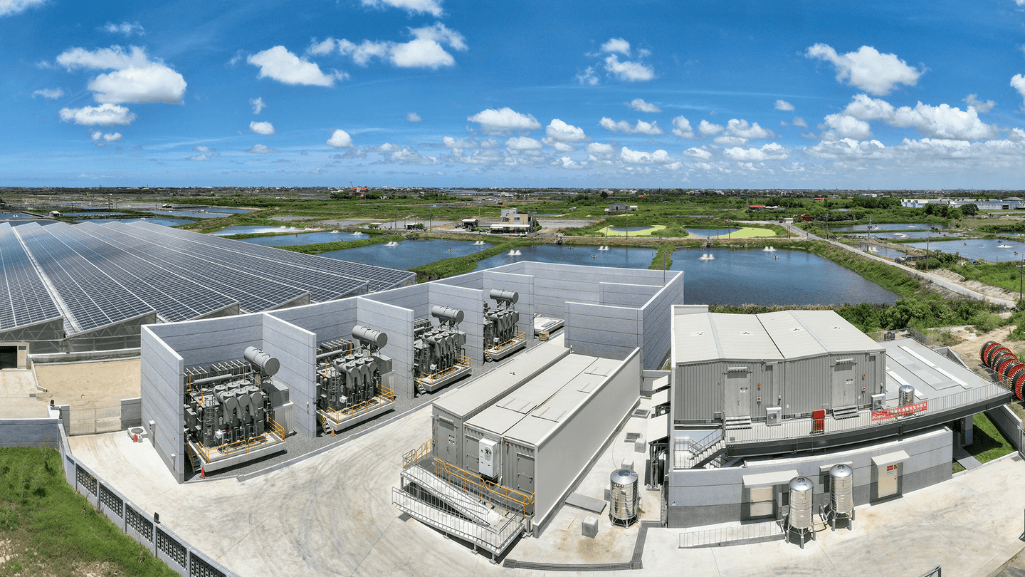 Integrating utility-scale solar PV plants with the grid quickly and ...