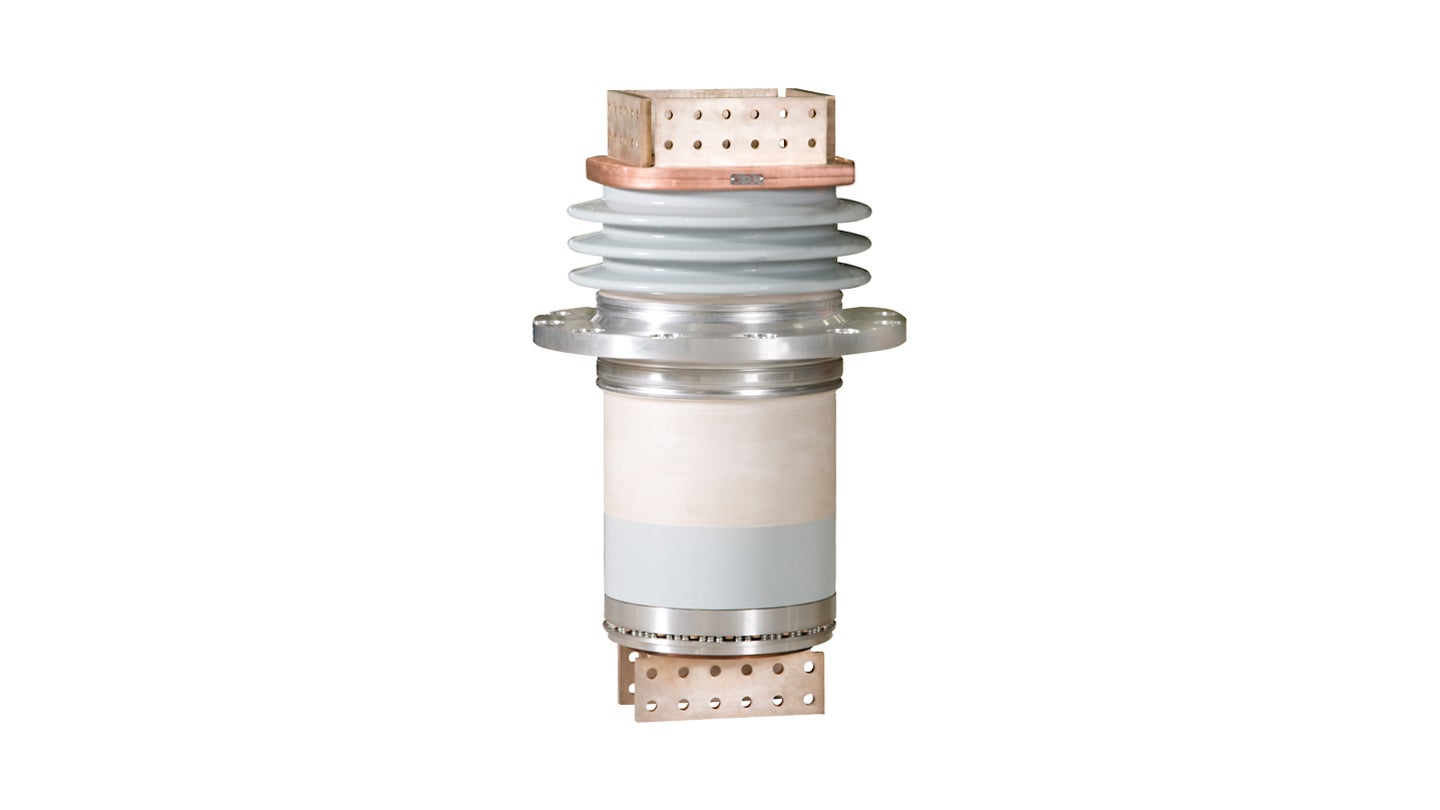 Hitachi Rip Bushing AC bushings type RJ and LCRJ | Hitachi Energy